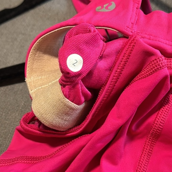 Lululemon tank top - Picture 6 of 8